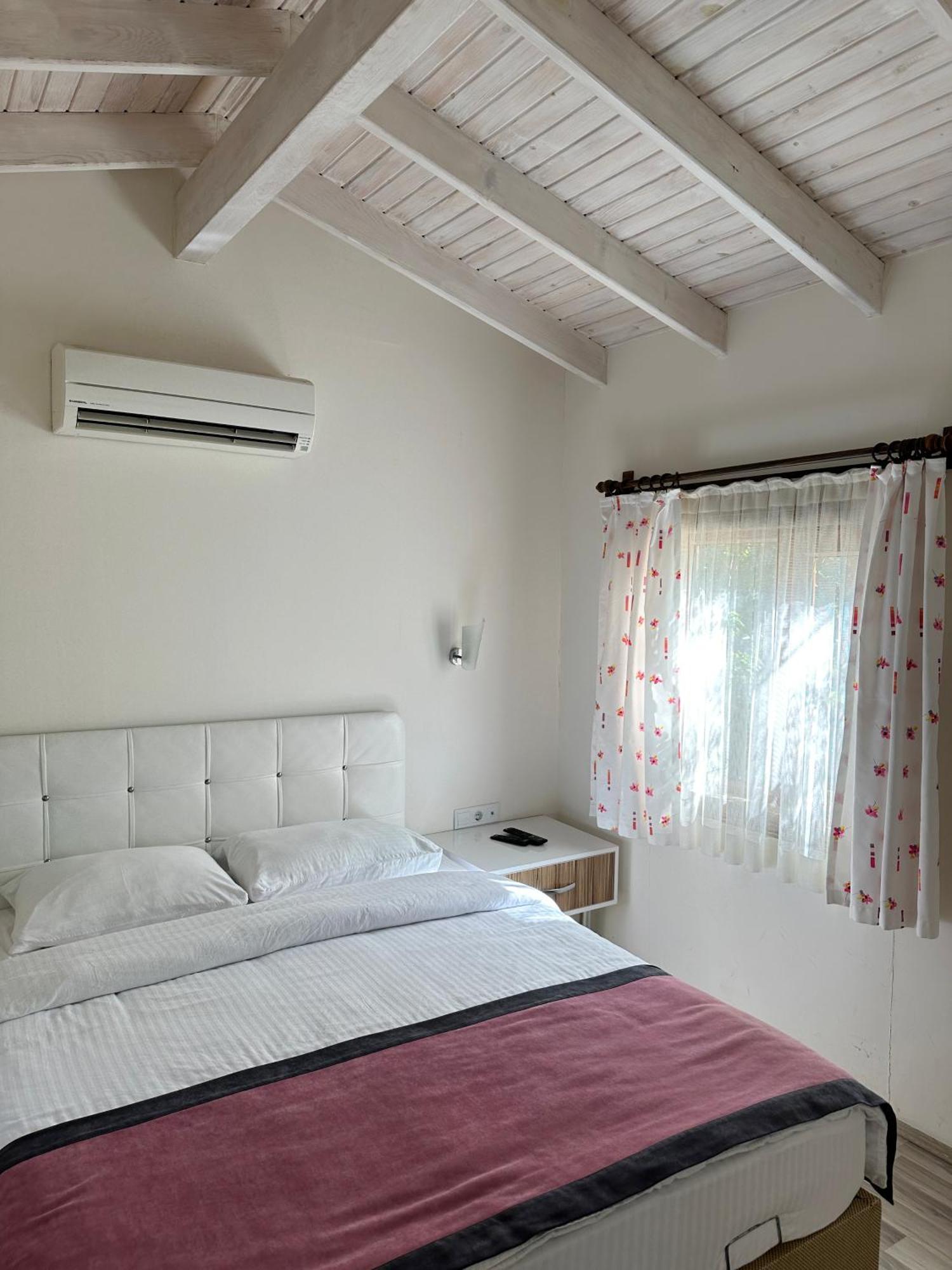 Azur Hotel Çıralı Εξωτερικό φωτογραφία